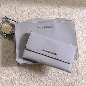 Michael Kors Crossbody & Wallet